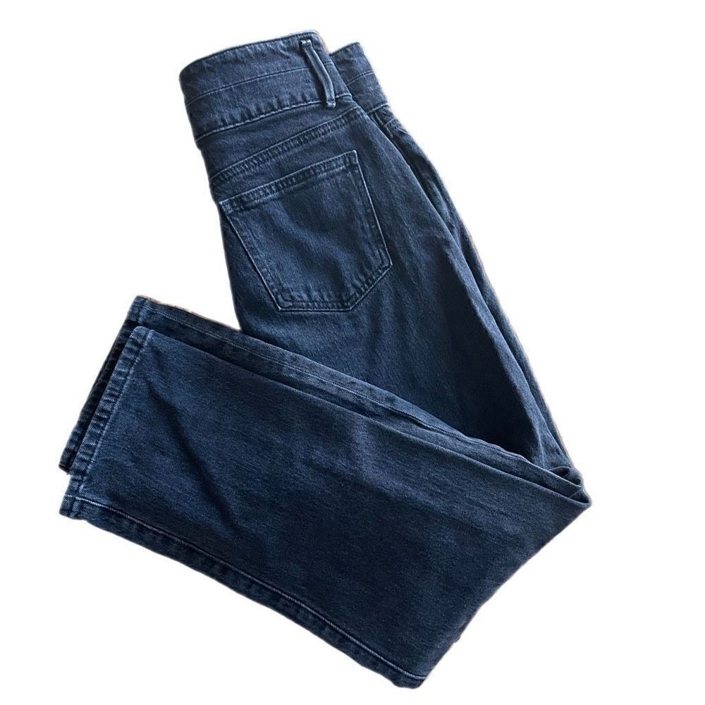 Ann Taylor The Straight Crop Jeans